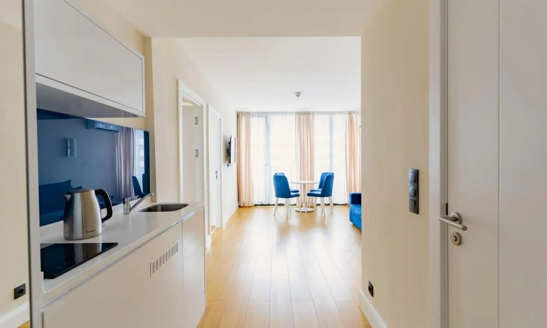 Orbi City Aparthotel With Sea View Batumi 5*,