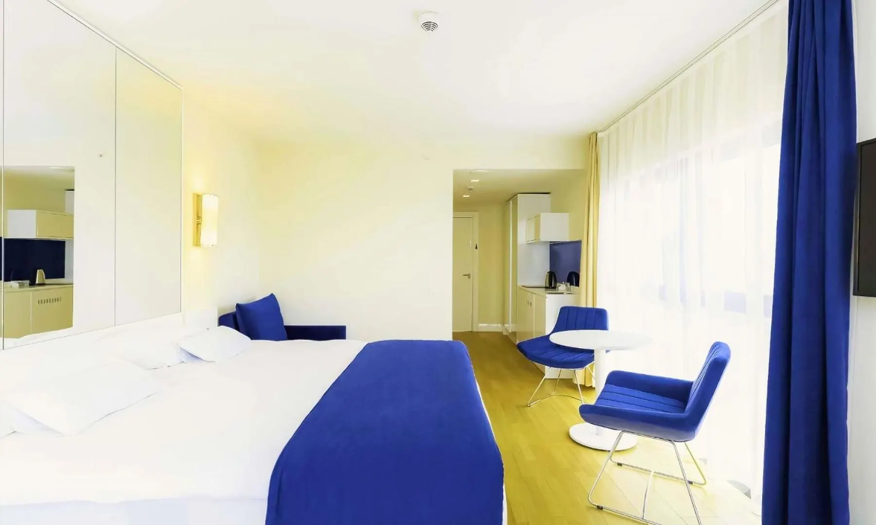 Orbi City Aparthotel With Sea View Batumi